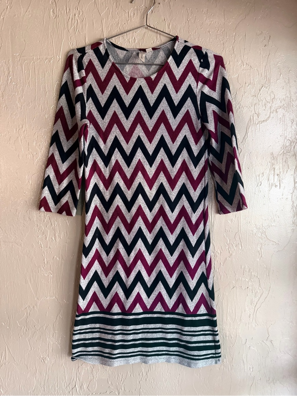 Tacera Petite Small Chevron-Print Midi Dress in Burgundy, Black & Gray